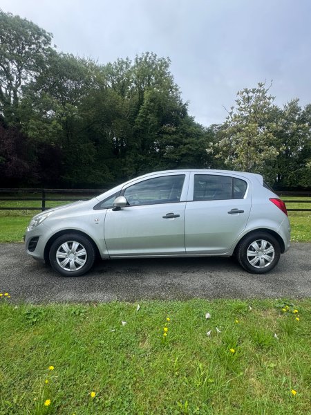 2013 Vauxhall Corsa - photo 2