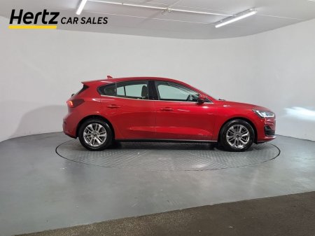 2023 Ford Focus - photo 2