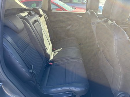 2017 Ford Kuga - photo 13