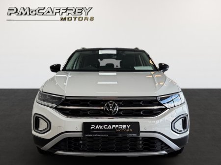 2023 Volkswagen T-Roc - photo 2