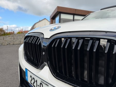 2022 BMW iX3 - photo 16