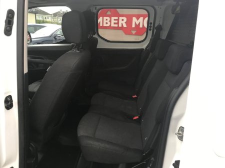 2021 Opel Combo - photo 15