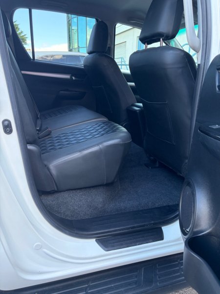 2021 Toyota Hilux - photo 12