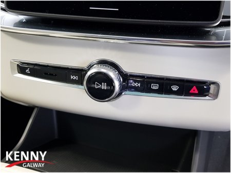 2026 Volvo XC90 - photo 41