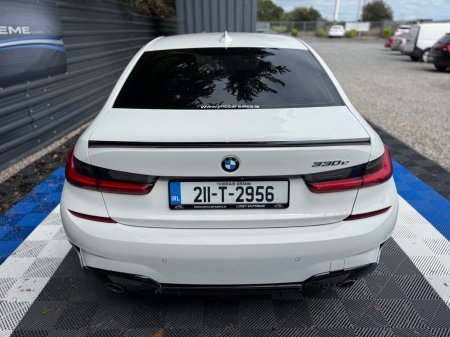 2021 BMW 3-Series - photo 8