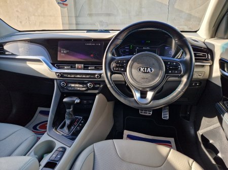 2021 Kia Niro - photo 14