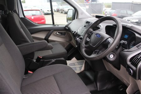 2014 Ford Transit - photo 23
