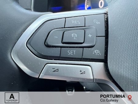 2024 Volkswagen T-Cross - photo 11