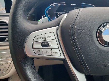 2021 BMW 7-Series - photo 17