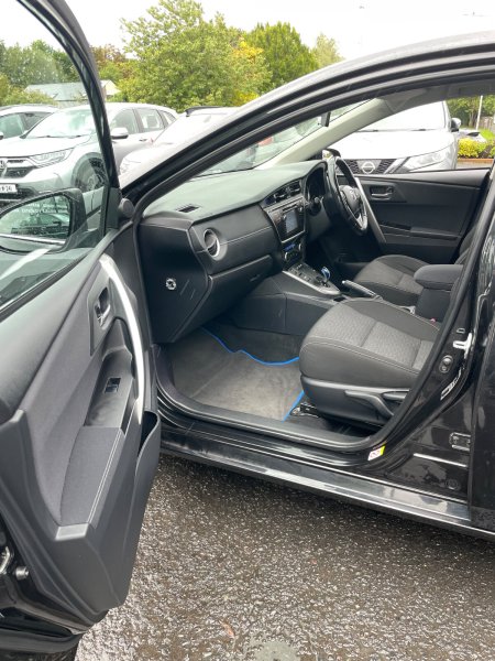 2015 Toyota Auris - photo 8