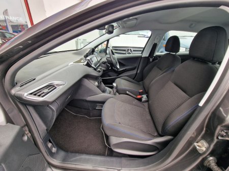 2019 Peugeot 208 - photo 28