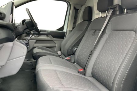 2025 Ford Transit Custom - photo 10