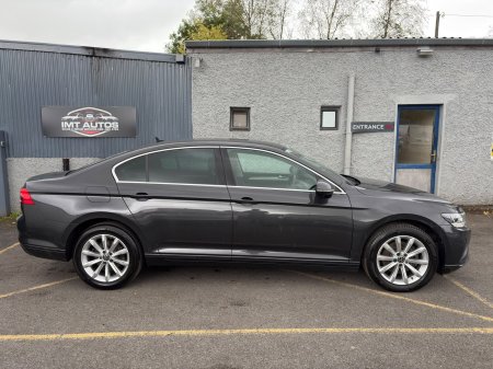 2022 Volkswagen Passat - photo 26