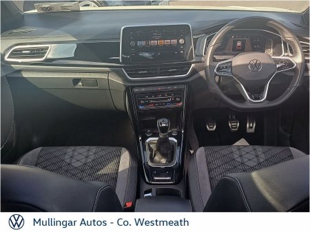 2023 Volkswagen T-Roc - photo 2