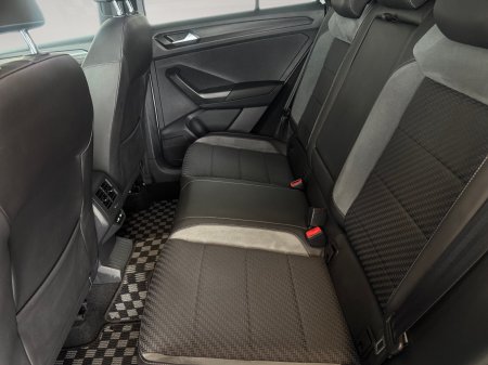 2021 Volkswagen T-Roc - photo 16
