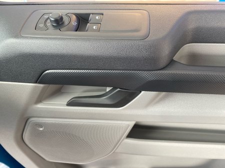2026 Ford Transit Custom - photo 11