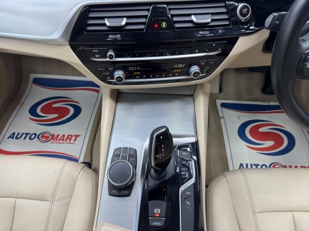 2017 BMW 5-Series - photo 11