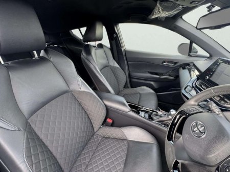 2021 Toyota C-HR - photo 4
