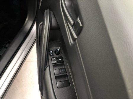 2027 Toyota Corolla Cross - photo 14