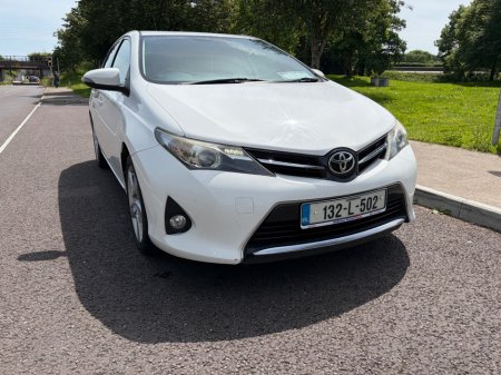 2013 Toyota Auris 1.6 V-MATIC SPORT 132BHP 5DR