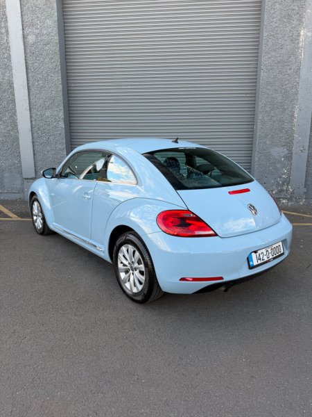 2014 Volkswagen Beetle - photo 3