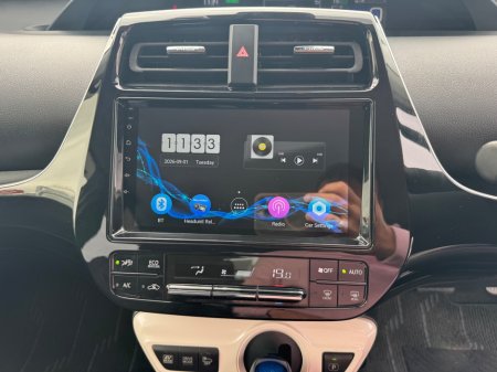2017 Toyota Prius - photo 12