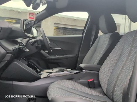 2026 Peugeot 2008 - photo 2