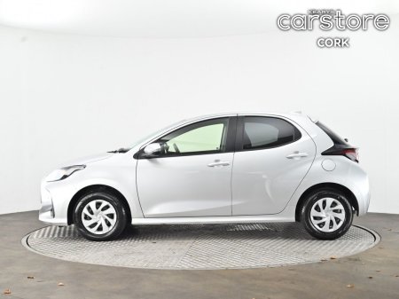 2021 Toyota Yaris - photo 6
