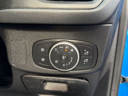2019 Ford Focus - photo 18