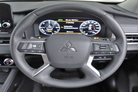 2022 Mitsubishi Outlander - photo 13