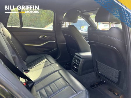 2023 BMW 3-Series - photo 7