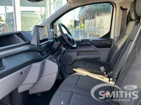 2026 Ford Transit Custom - photo 4