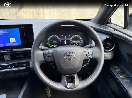 2024 Toyota C-HR - photo 12