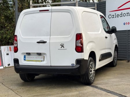 2020 Peugeot Partner - photo 11
