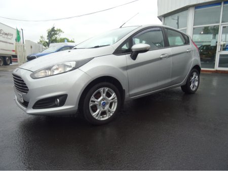 2015 Ford Fiesta - photo 3