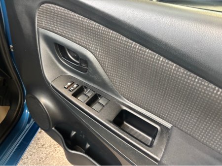 2018 Toyota Yaris - photo 5