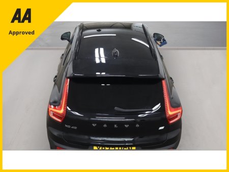 2023 Volvo XC40 - photo 8