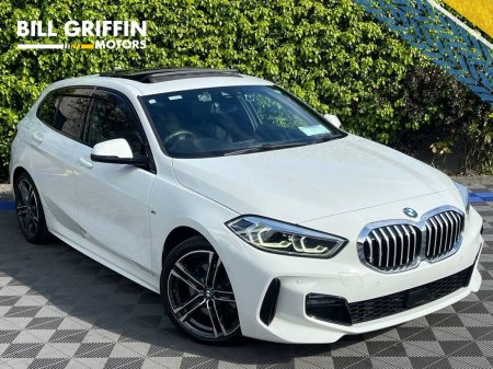 2020 BMW 1-Series 118D M-SPORT 2.0 AUTO // FULL SERVICE HISTORY // OPENING PAN ROOF // REVERSE CAMERA // DIGITAL CLUST