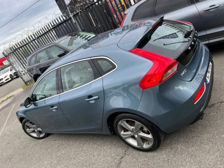 2015 Volvo V40 - photo 5