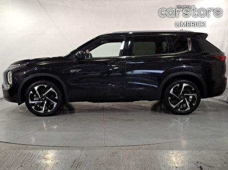 2023 Mitsubishi Outlander - photo 6