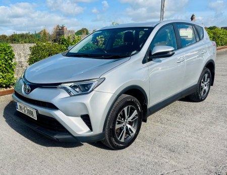 2016 Toyota RAV4 - photo 4