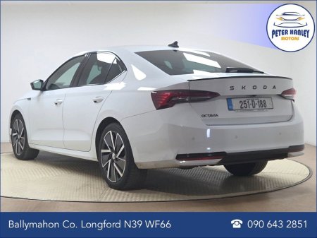 2025 Skoda Octavia - photo 5