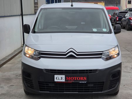 2023 Citroen Berlingo - photo 17