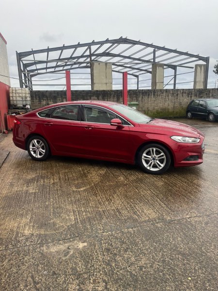 2019 Ford Mondeo - photo 7