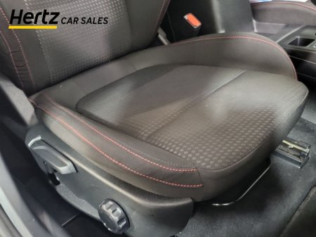 2023 Ford Focus - photo 18
