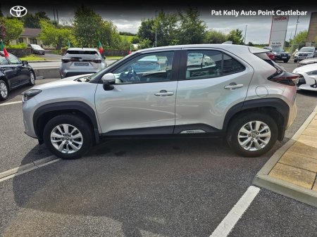 2024 Toyota Yaris Cross - photo 18