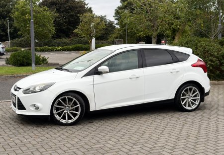 2013 Ford Focus - photo 2