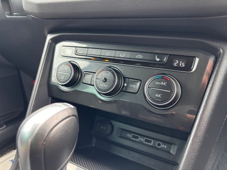 2019 Volkswagen Tiguan - photo 16