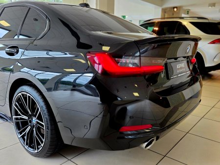 2023 BMW 3-Series - photo 6
