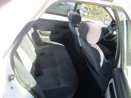 1992 Ford SIERRA SAPPHIRE GLS - photo 9